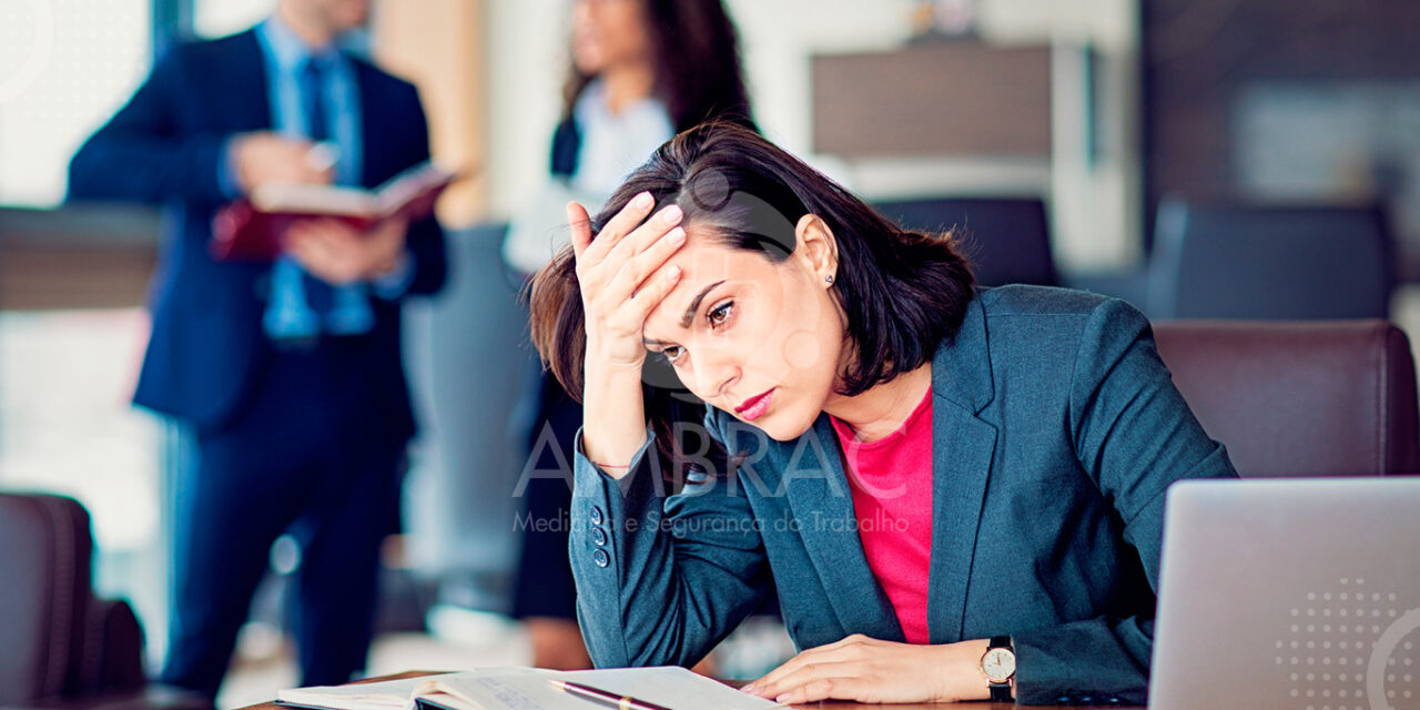 AMBRAC: Como fica a Saúde MENTAL no trabalho cheio de demandas e exigências?