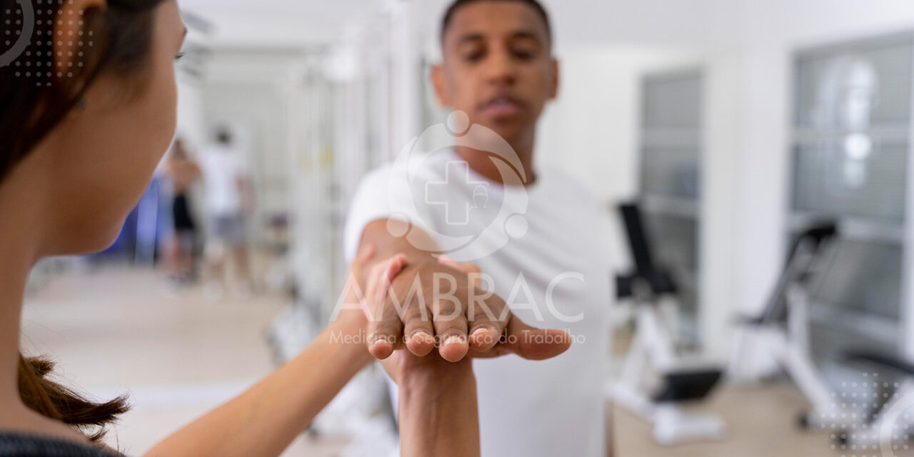 AMBRAC: Como melhorar a PRODUTIVIDADE dos colaboradores com ergonomia