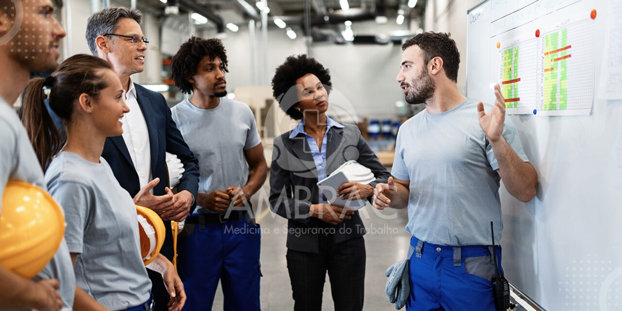 Matriz de treinamentos SST em 2026: como estruturar reciclagens, evidências e reduzir passivos